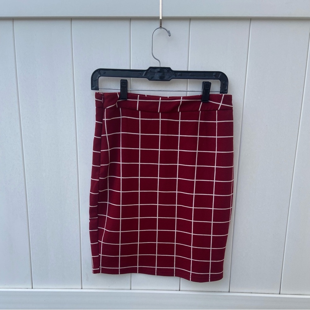 Shein Checkered Pencil Skirt Knee Length Zip Closure, Women’s Size M, Red White